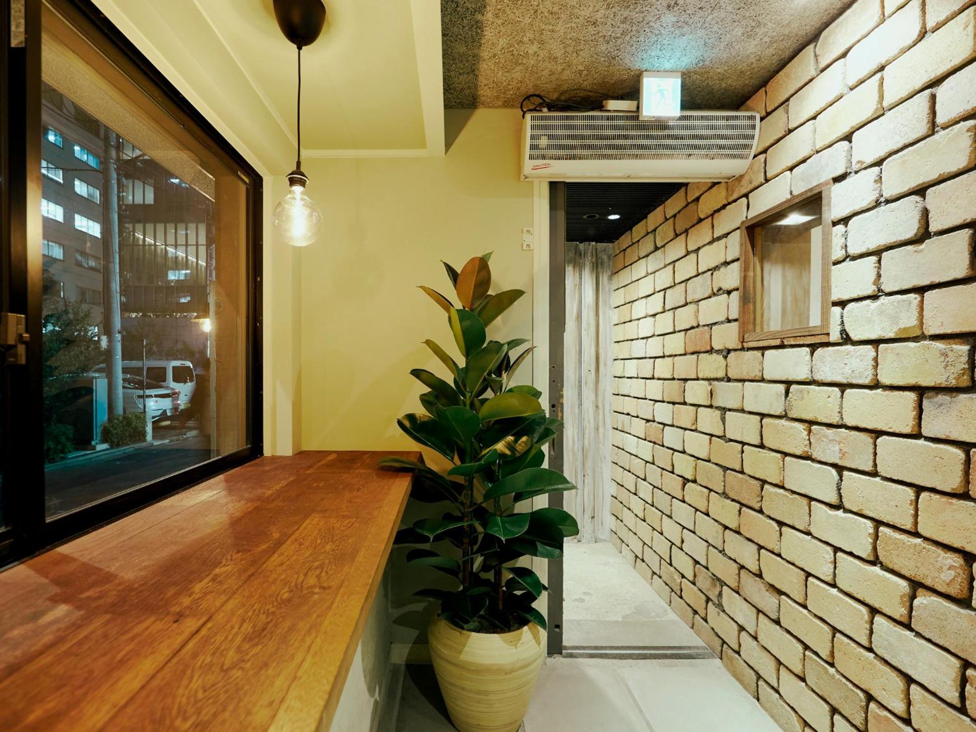 Akasaka Guesthouse Hive Tokyo Bagian luar foto