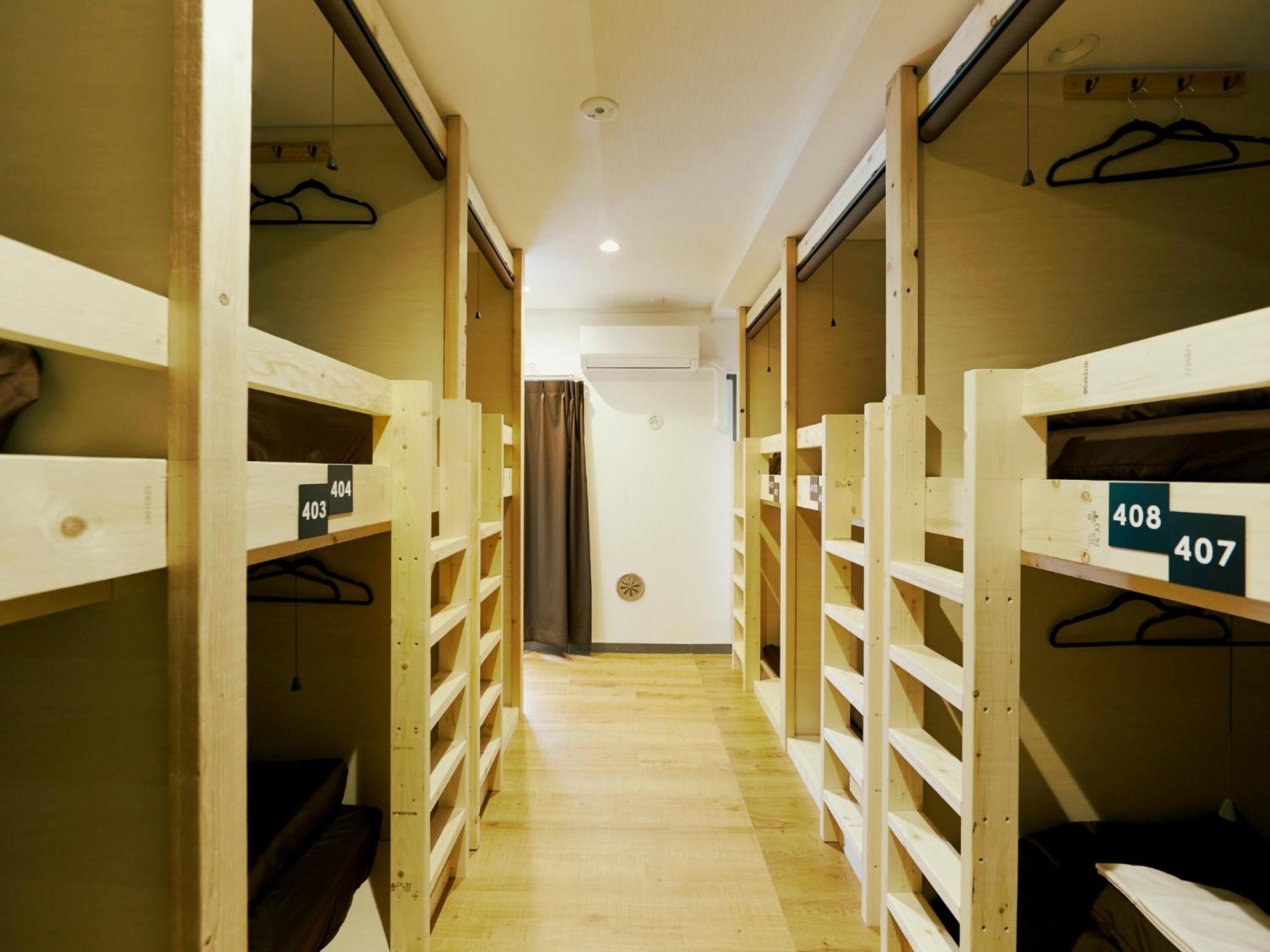 Akasaka Guesthouse Hive Tokyo Bagian luar foto